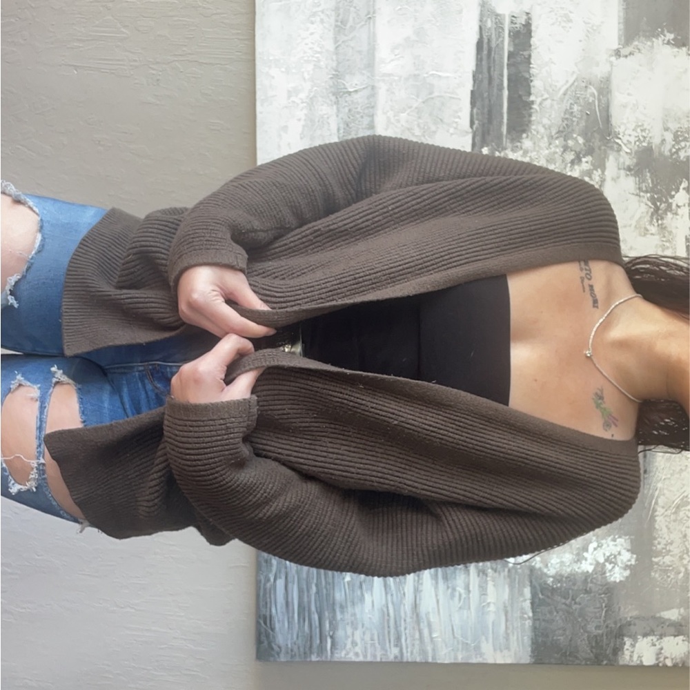 Medium green cardigan